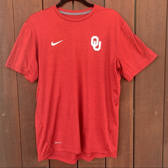 Nike Red Oklahoma University Dri-Fit Short Sleeve Tee Size Medium - Picture 1 of 4